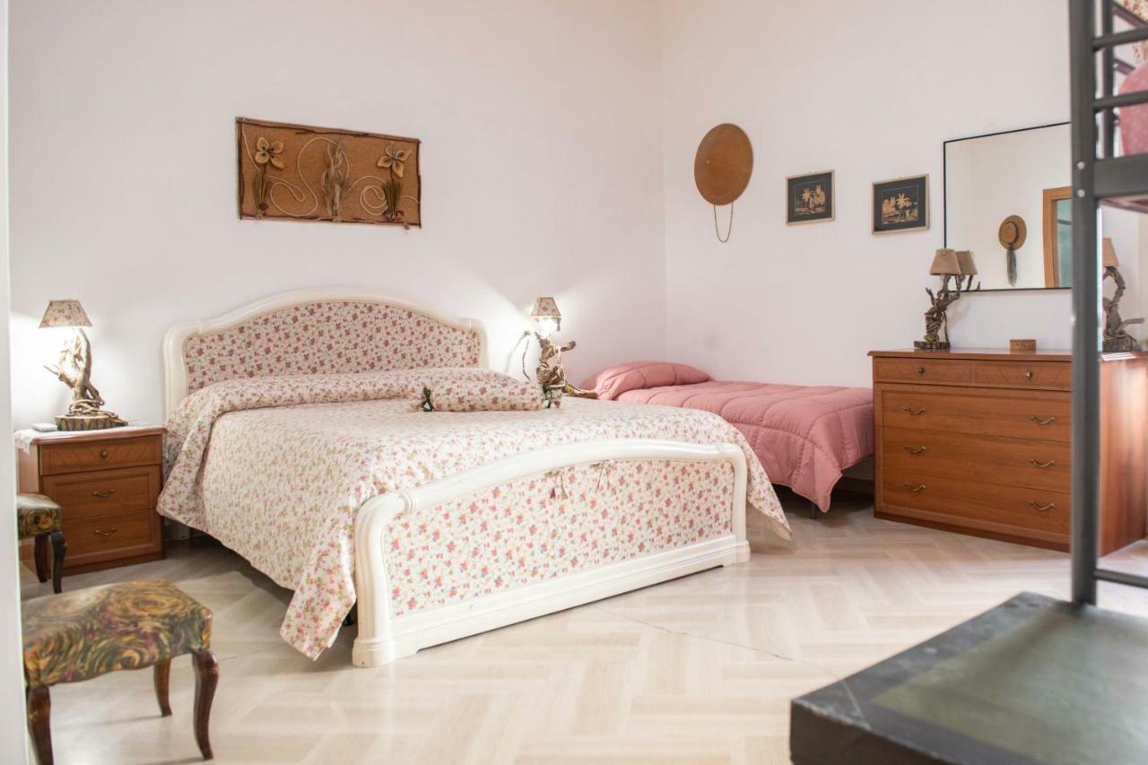 B&B Otium ปอมเปอี ภายนอก รูปภาพ